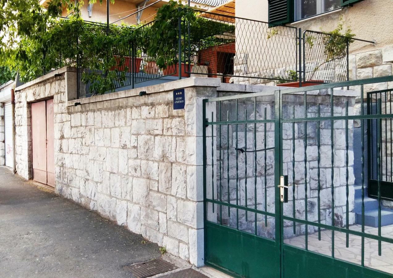 Studio Apartman Kacunic Split Luaran gambar